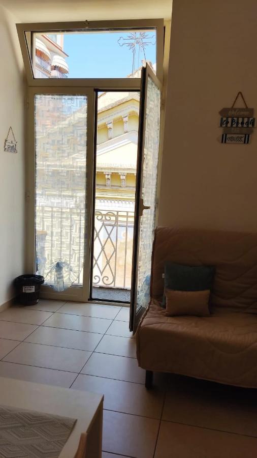 Stabiae Blu Apartment Castellammare di Stabia Bagian luar foto